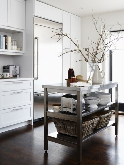 White Kitchen 1