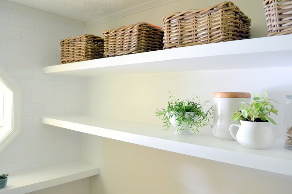 Shelf 27 Inches Wide