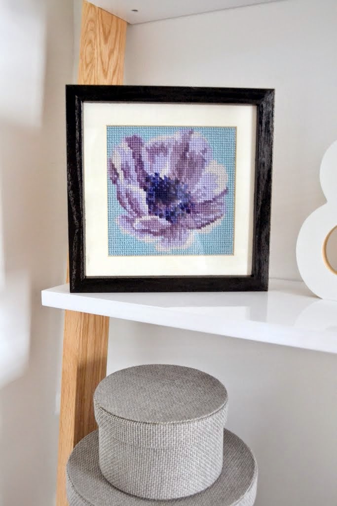 needlepoint flower