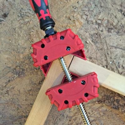 use-corner-clamps-to-form-frame