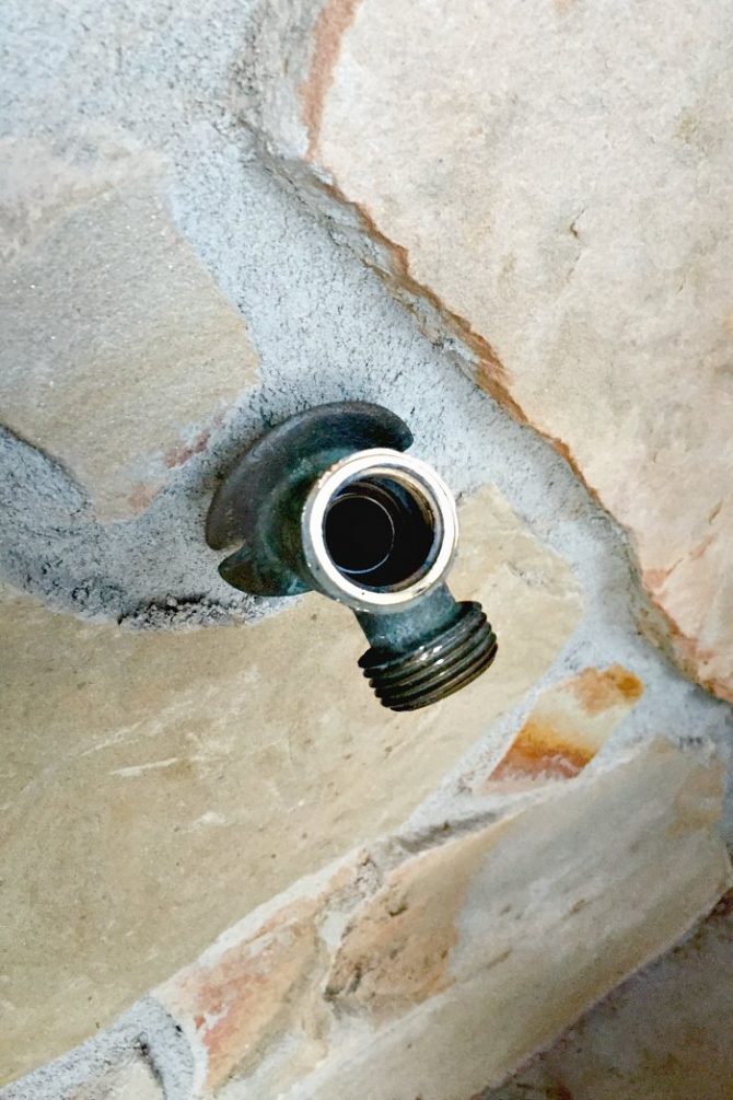 How to Fix a Leaking Outdoor Faucet • Ugly Duckling House