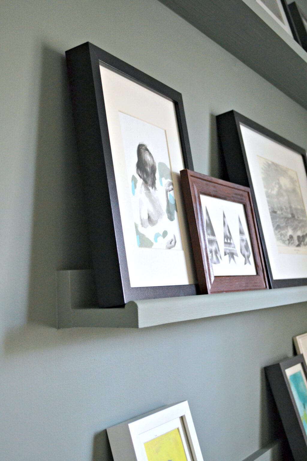 The Guest Bedroom Picture Ledges are Done! • Ugly Duckling House