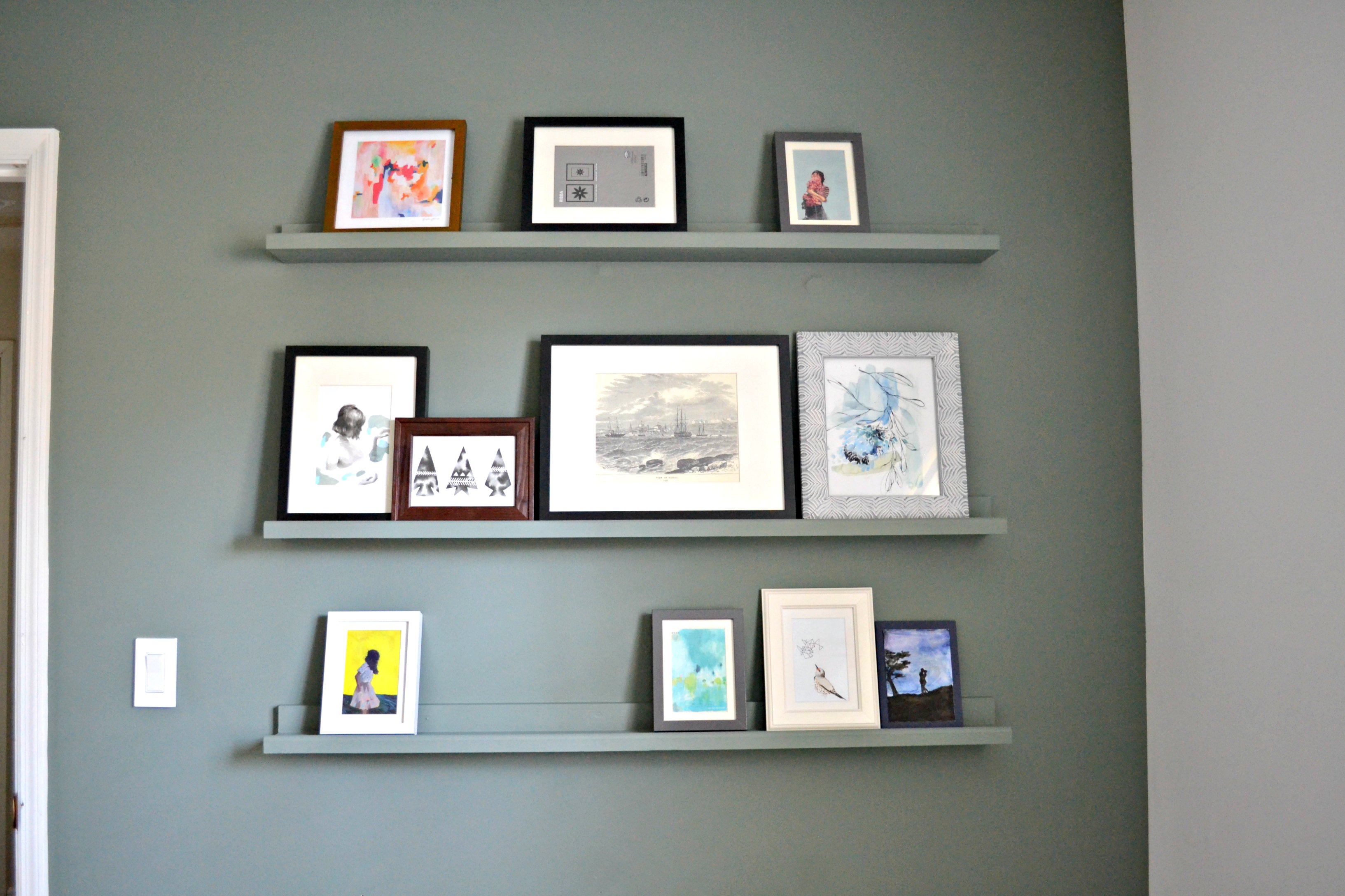 The Guest Bedroom Picture Ledges are Done! • Ugly Duckling House