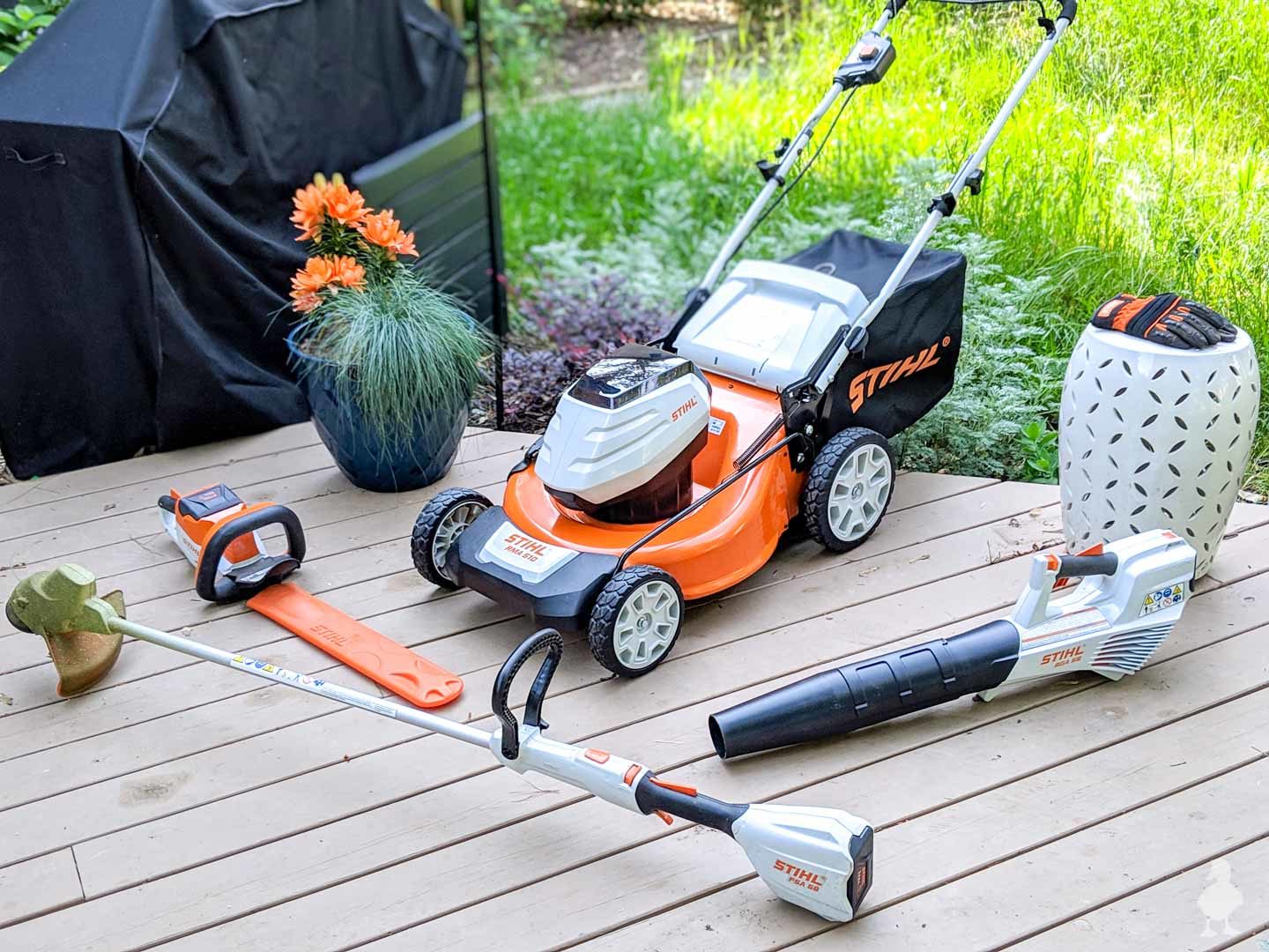 Ensemble d'outils à piles STIHL pour le jardin