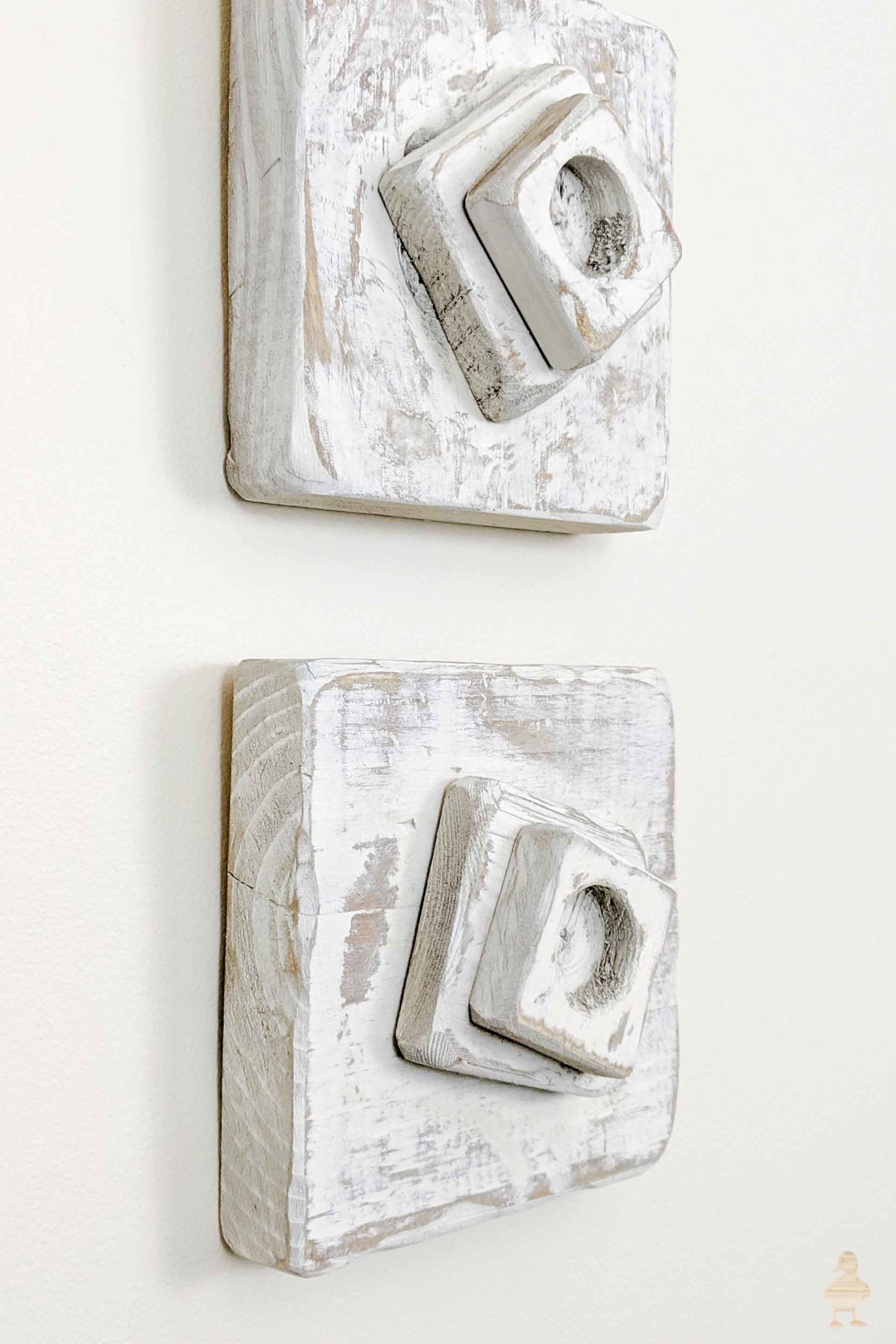 faux vintage wall art with distressing technique