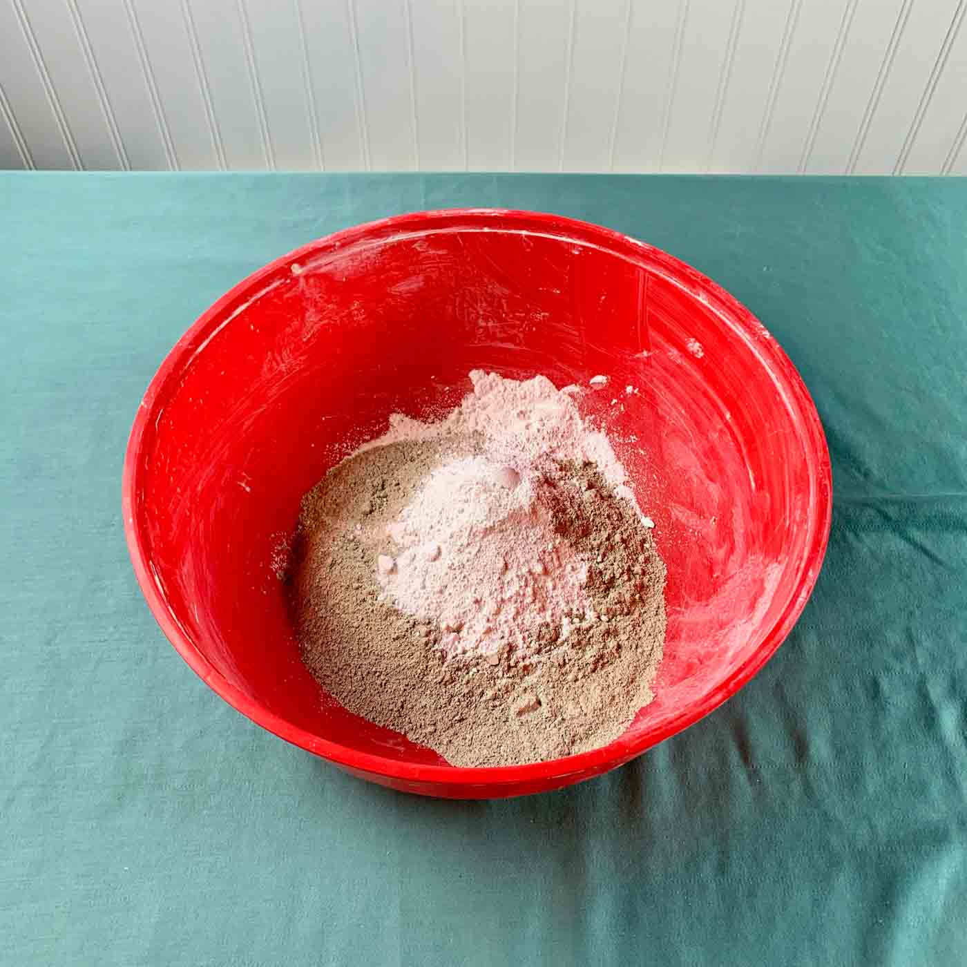 white pigment in cement mix bowl