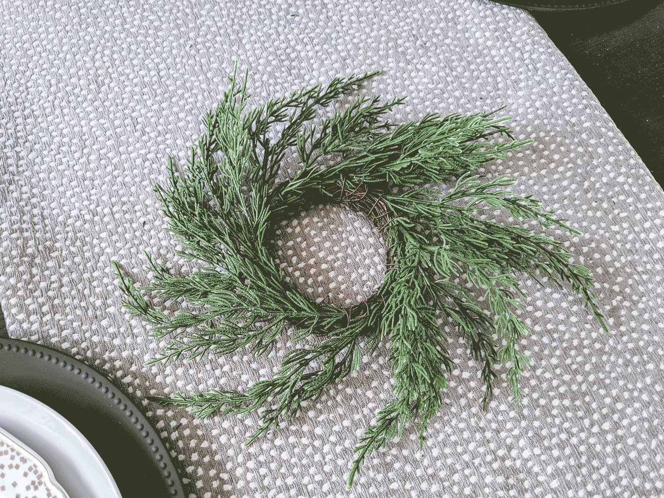 diy christmas centerpiece with dollar store crafts
