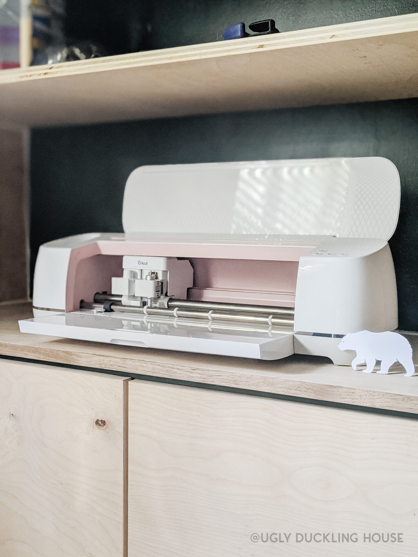 Cricut Maker machine set up in guest bedroom - easy setup