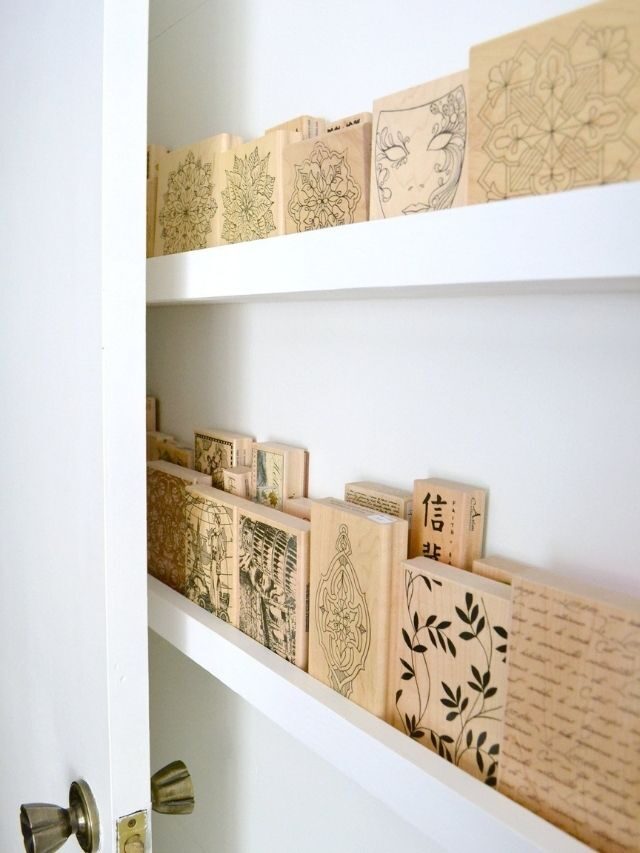 CLEVER BEHIND-THE-DOOR STORAGE IDEA